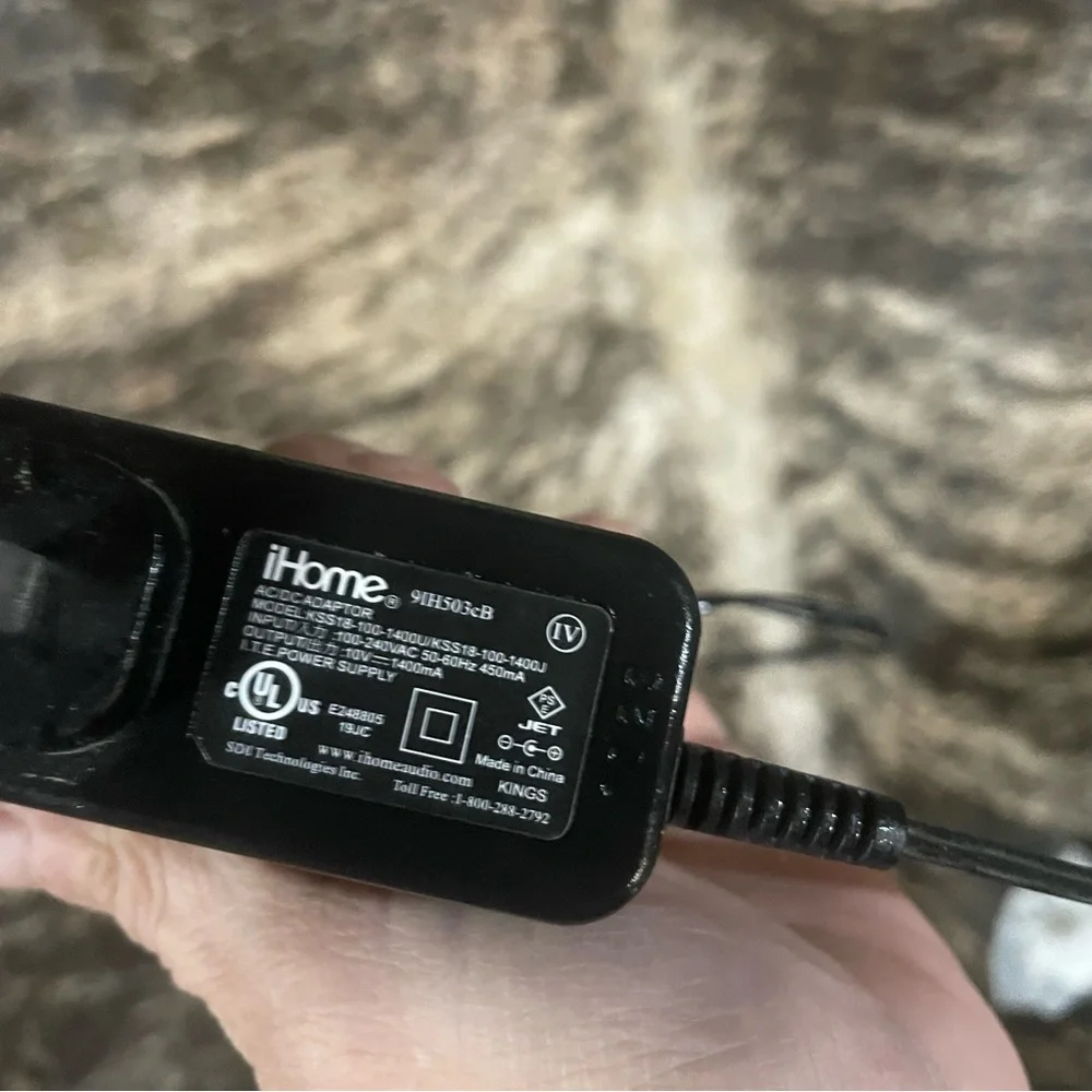 iHome IPL22 Clock Radio for Apple iPhone/iPod‎ Lightning Connector- W Power Cord